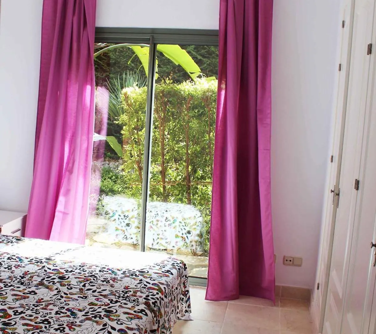 Benatalaya Estepona Apartment
